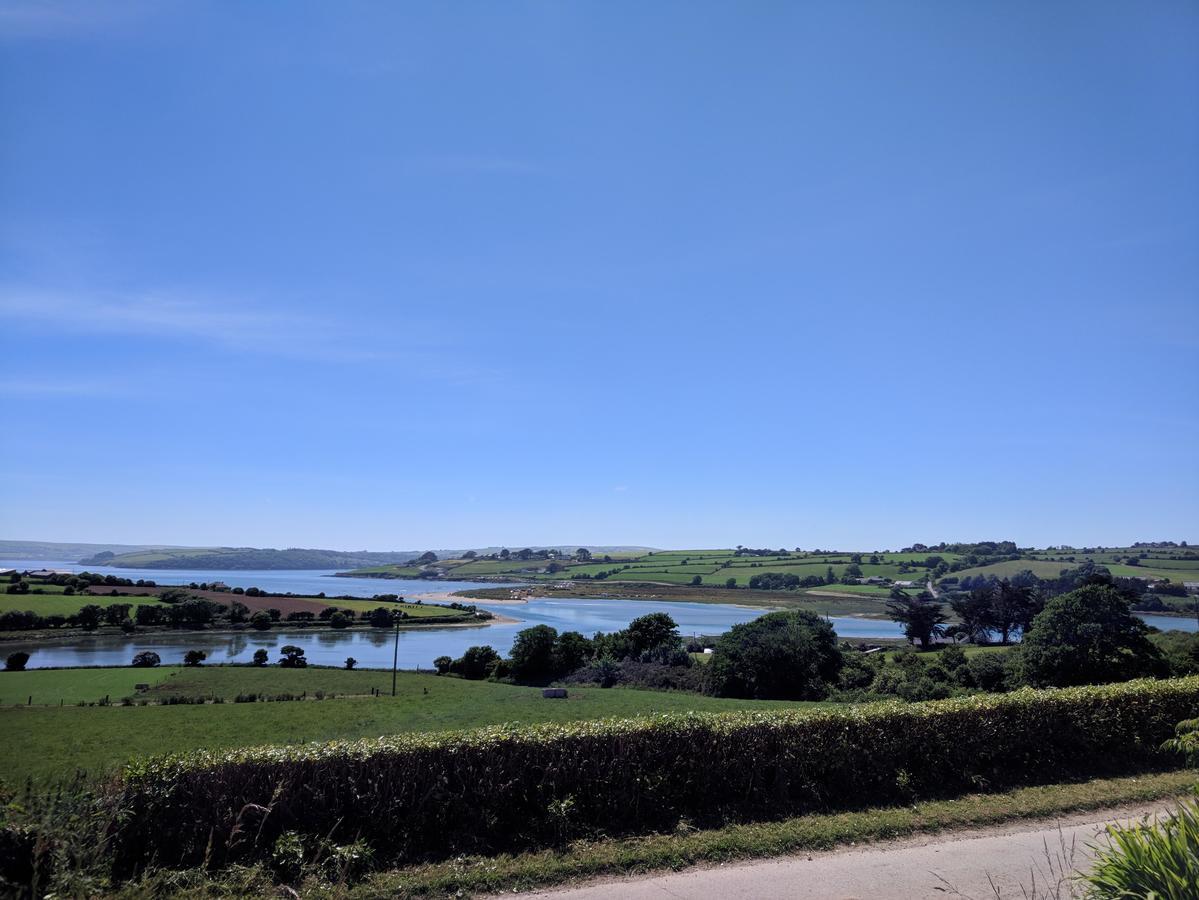 Seafield Farmhouse Kilbrittain Exterior photo